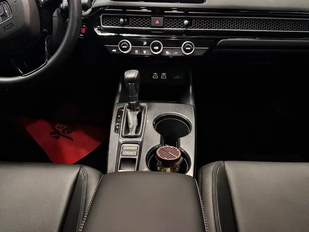Honda Civic 2023 из CN, фото 6