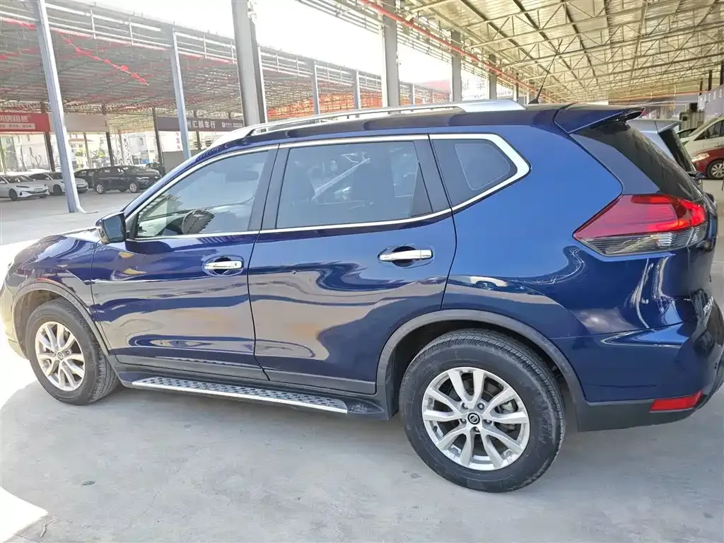 Nissan X-Trail — фото 2