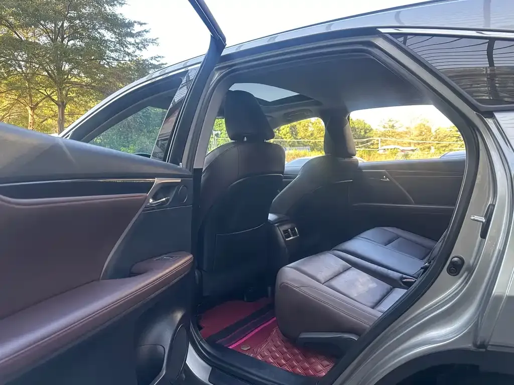 Lexus RX — фото 2