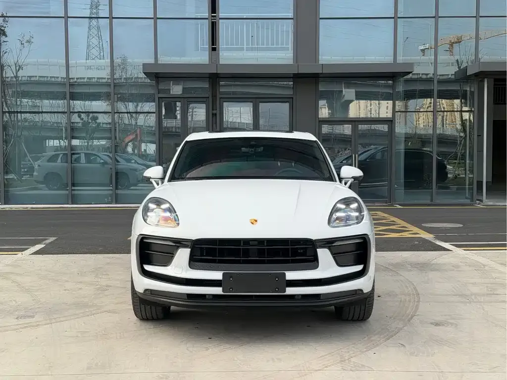 Porsche Macan — фото 9