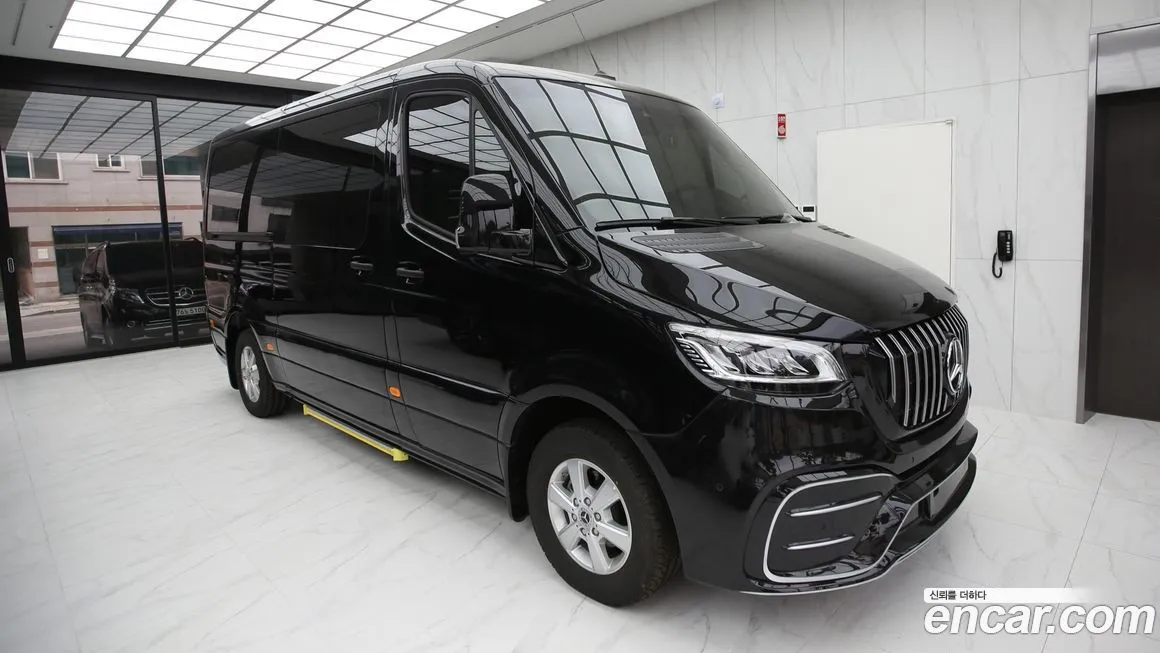 Mercedes-Benz Sprinter 2023 из KR, фото 1