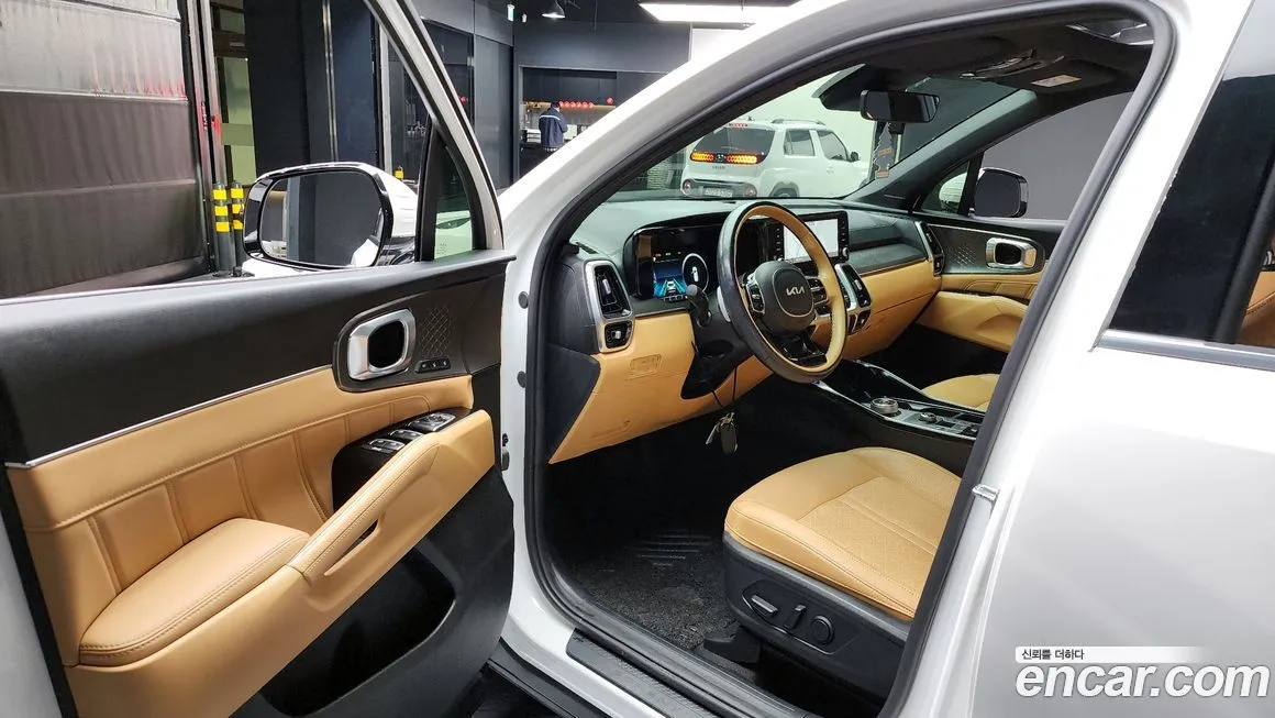 Kia Sorento — фото 10