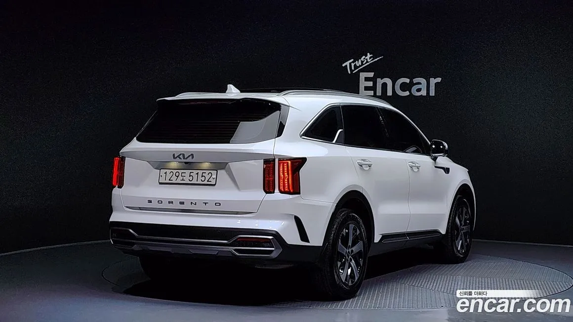 Kia Sorento — фото 3