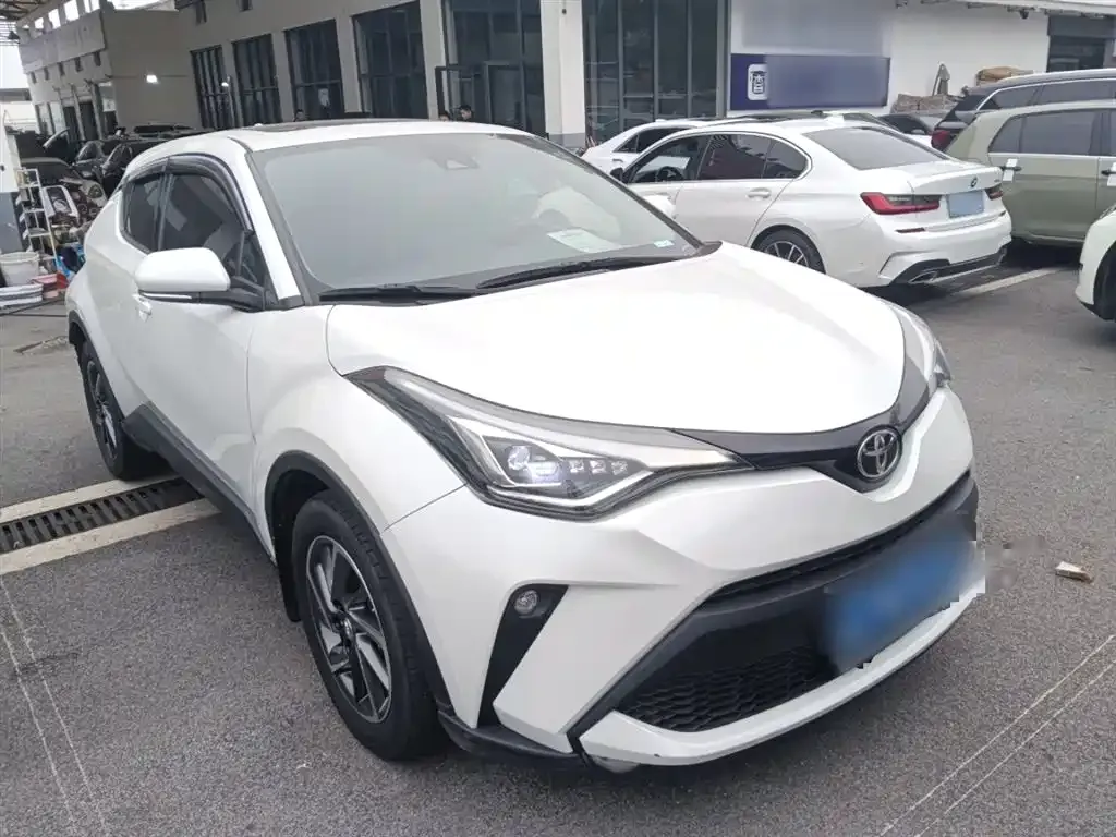 Toyota C-HR 2022 из CN, фото 9