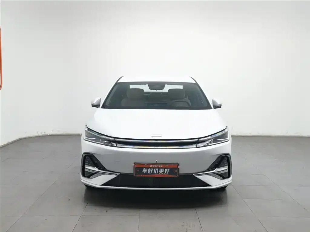 Geely 银河A7 2025 из CN, фото 3