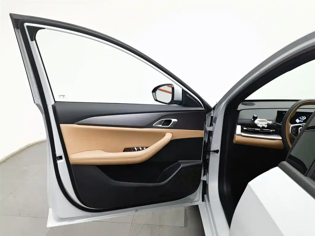 Geely 银河A7 2025 из CN, фото 8