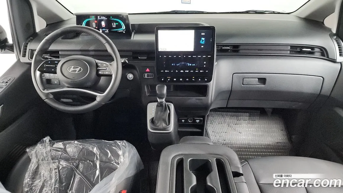 Hyundai Staria 2025 из KR, фото 10