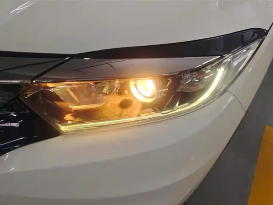 Honda Vezel 2021 из CN, фото 5