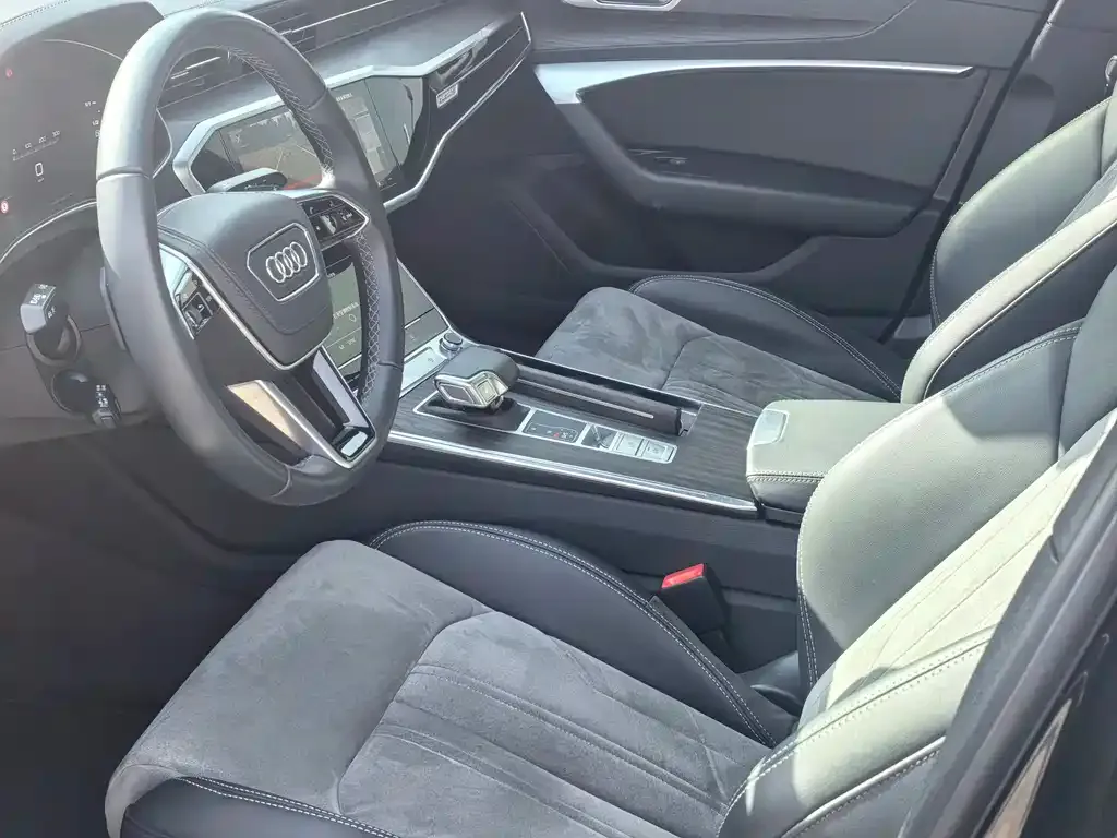 Audi A6L 2025 из CN, фото 7