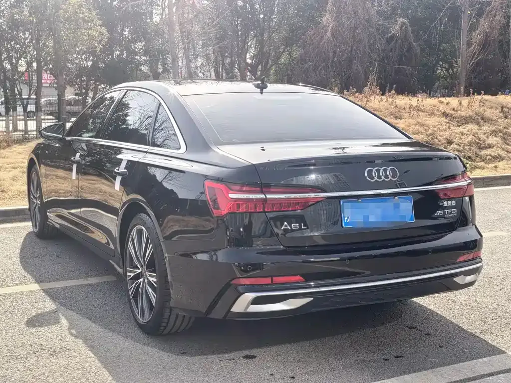 Audi A6L 2025 из CN, фото 6