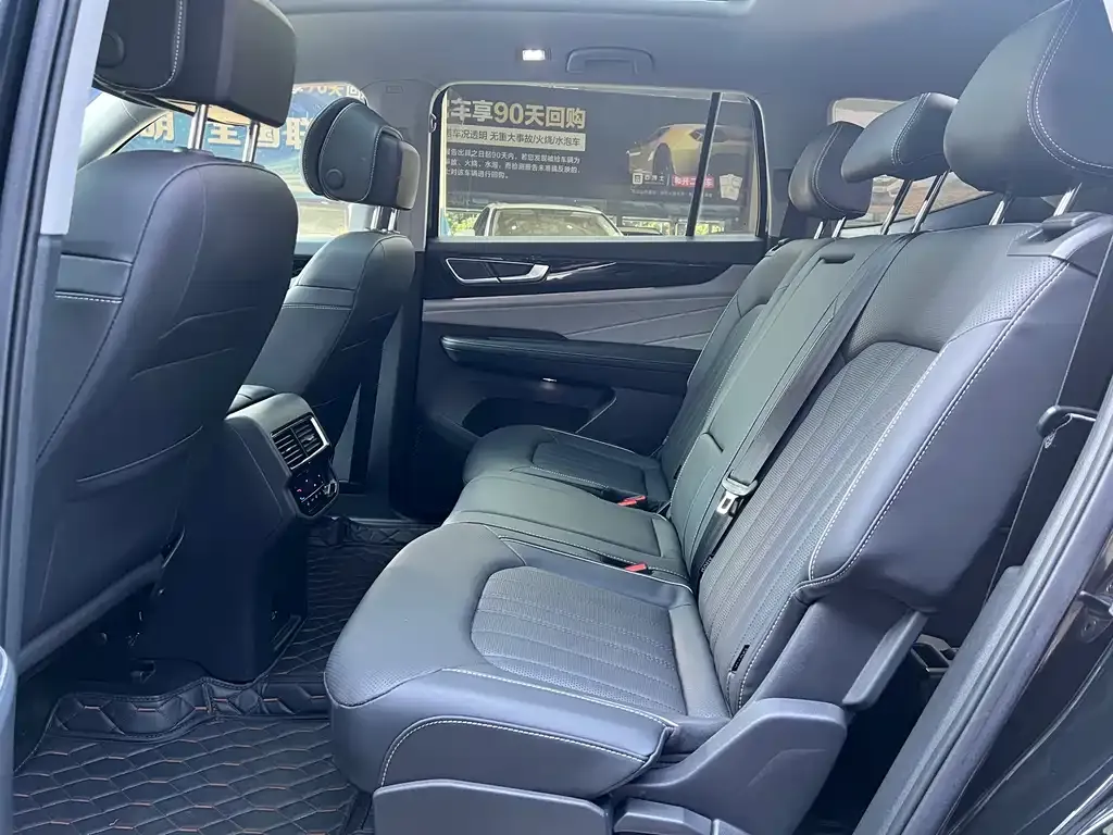 Volkswagen Teramont 2023 из CN, фото 10