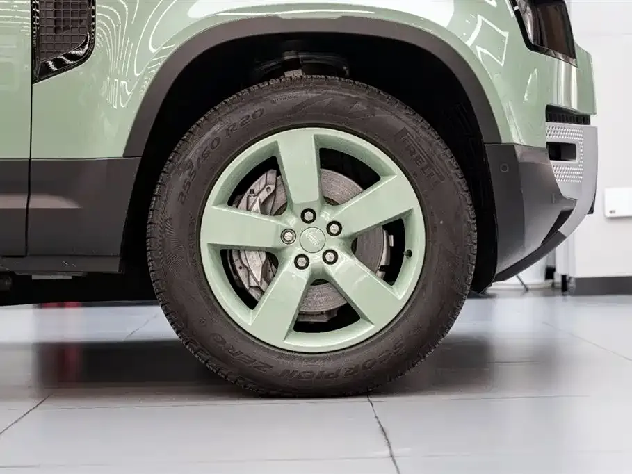 Land Rover Defender 2023 из CN, фото 7