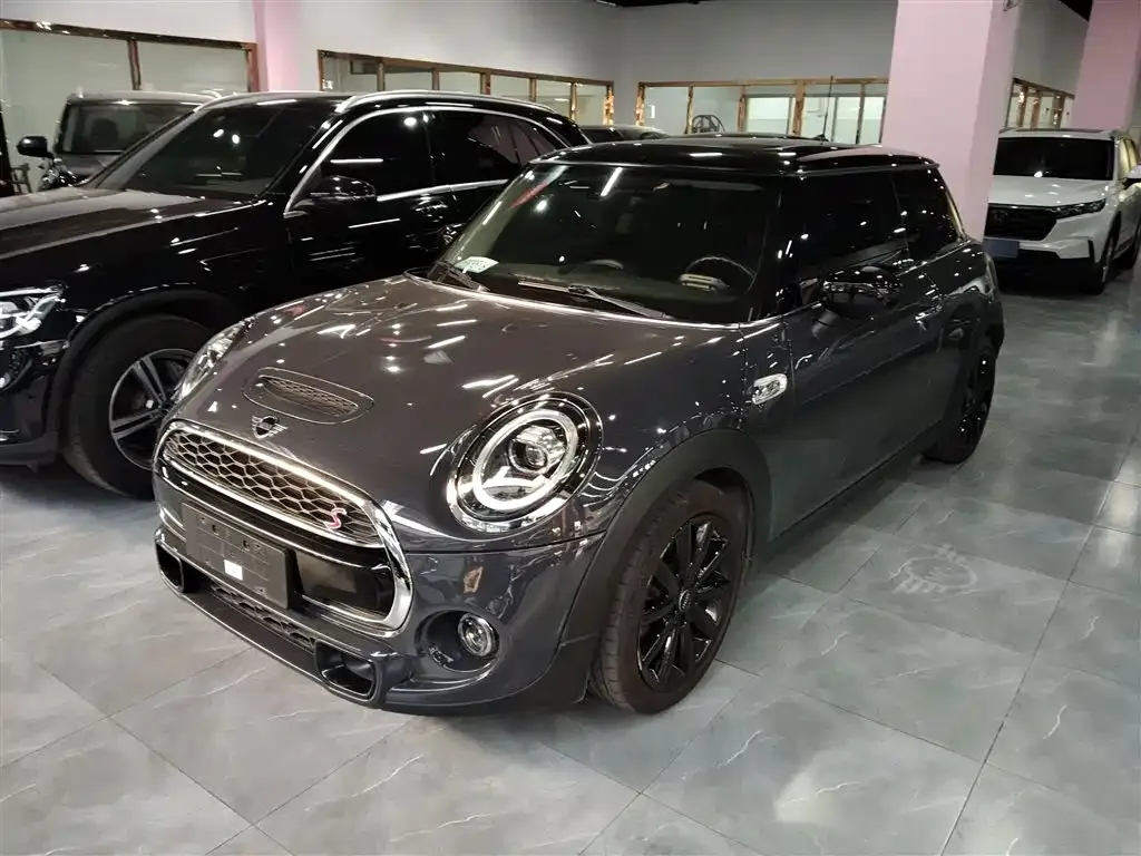 MINI Cooper (3-door) 2021 из CN, фото 1