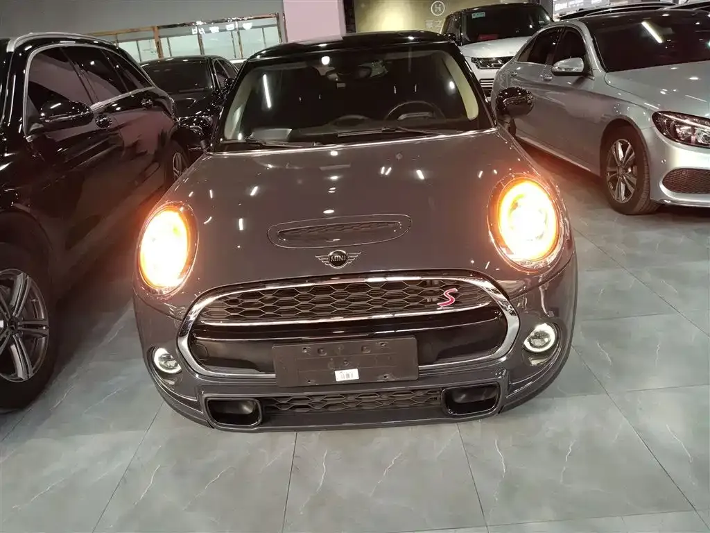 MINI Cooper (3-door) 2021 из CN, фото 6