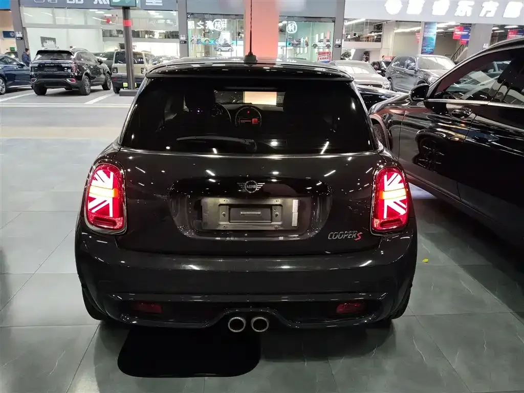 MINI Cooper (3-door) 2021 из CN, фото 3