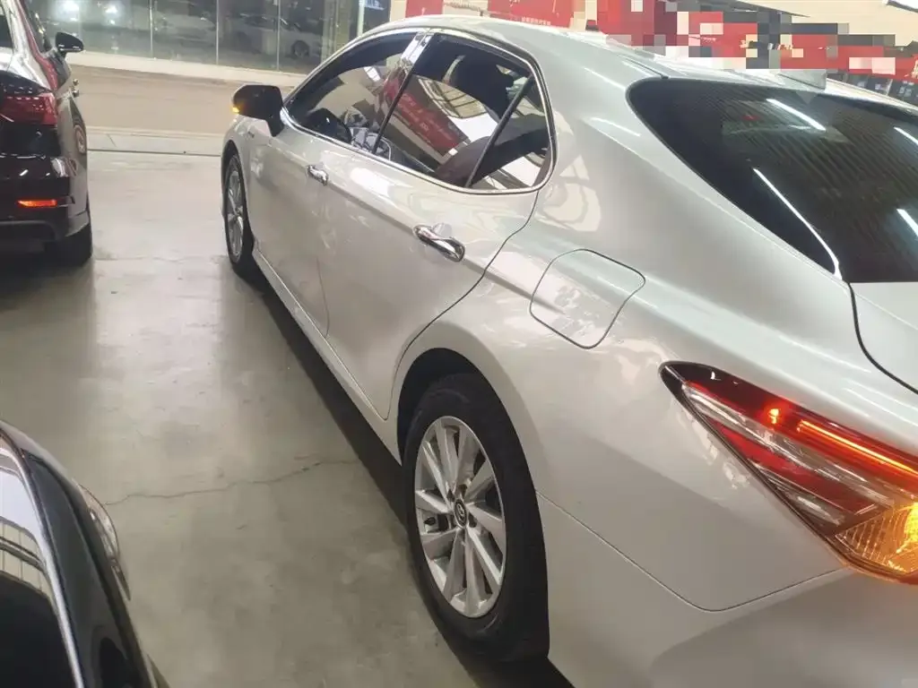 Toyota Camry 2022 из CN, фото 5