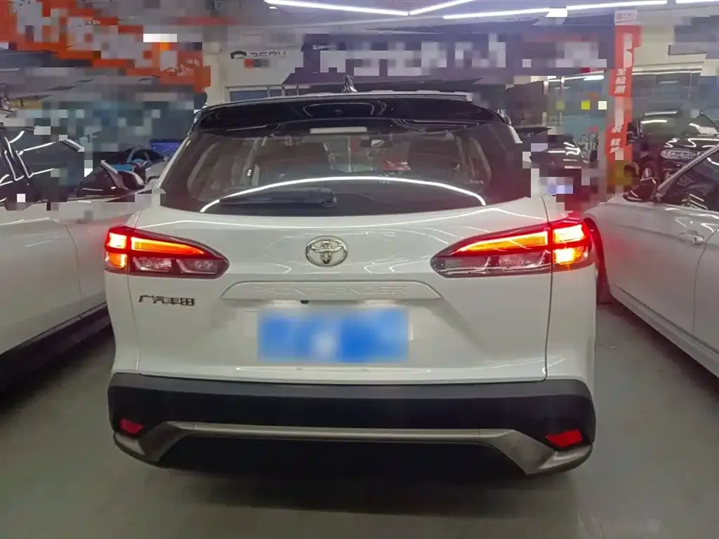 Toyota Frontlander 2022 из CN, фото 6