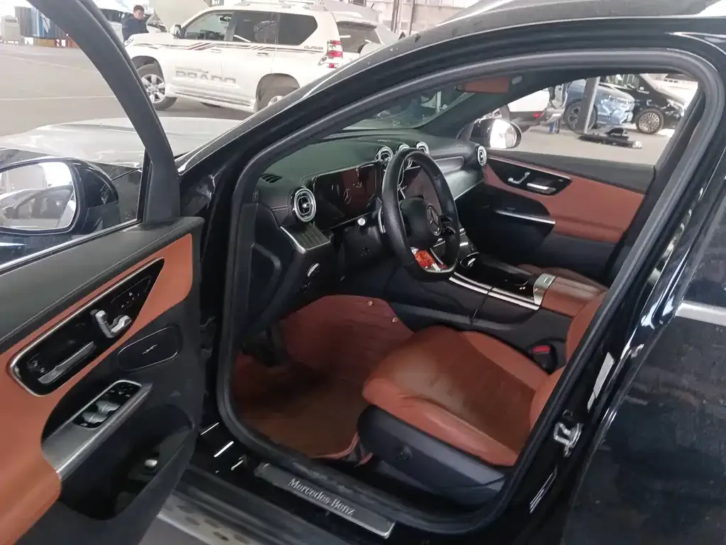Mercedes-Benz GLC 2023 из CN, фото 4
