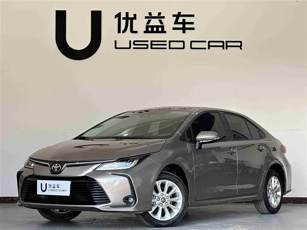 Toyota Corolla 2023 из CN, фото 1
