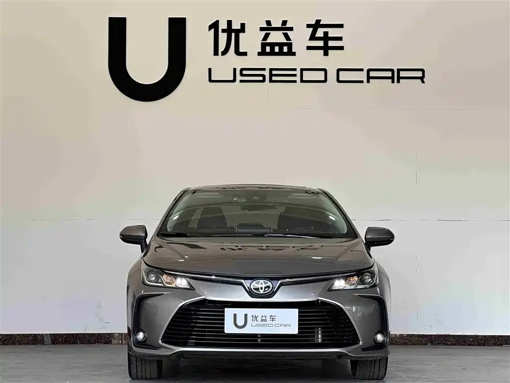 Toyota Corolla 2023 из CN, фото 2