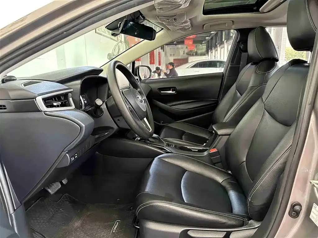 Toyota Corolla 2023 из CN, фото 8