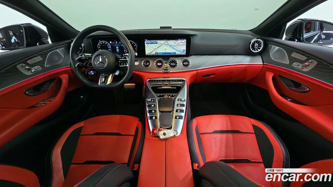 Mercedes-Benz AMG GT — фото 6