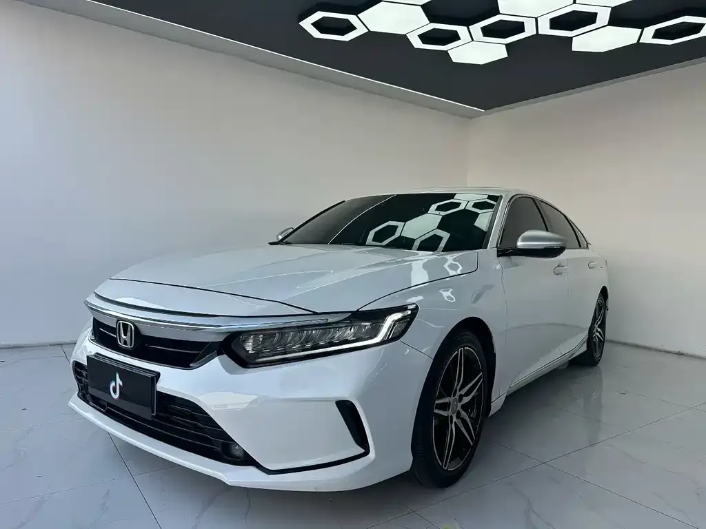Honda Inspire 2021 из CN, фото 1