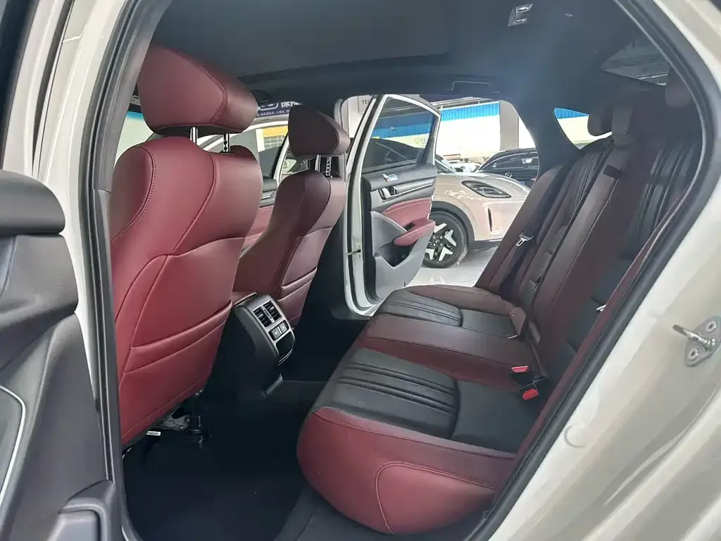 Honda Inspire 2021 из CN, фото 5