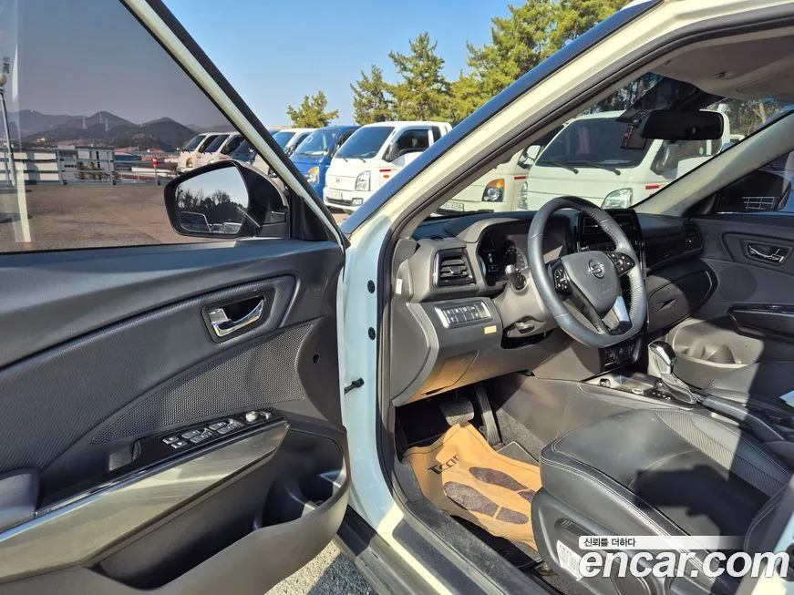 KG Mobility (Ssangyong) TIBOLI 2022 из KR, фото 8