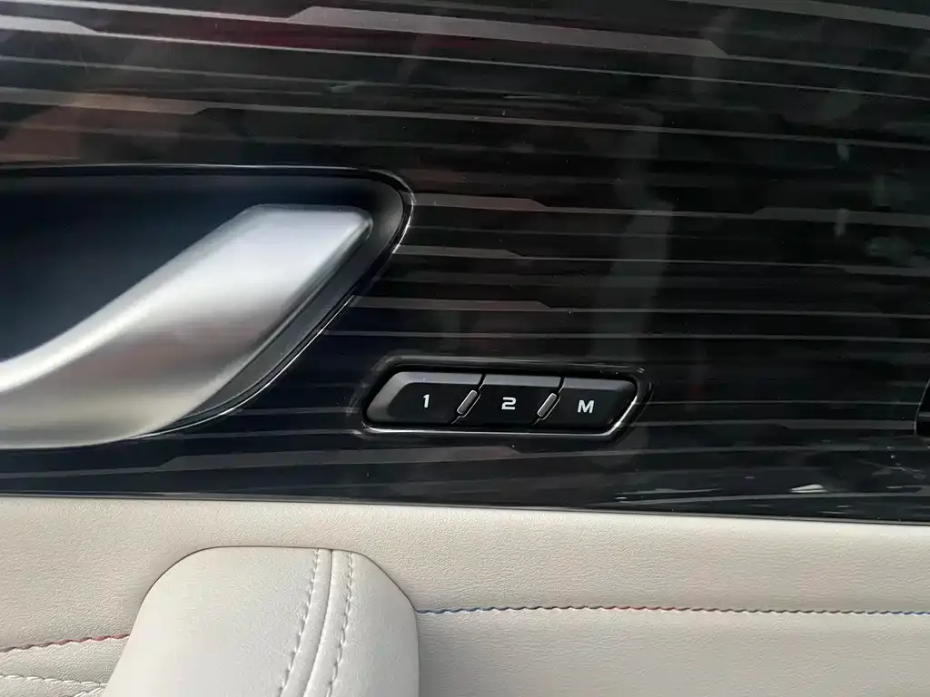 Geely Xingyue L 2022 из CN, фото 2