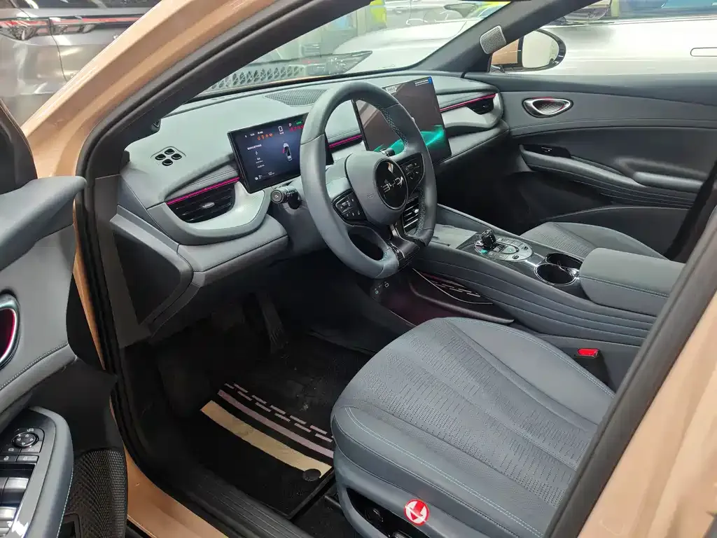 BYD Seal 06GT — фото 2