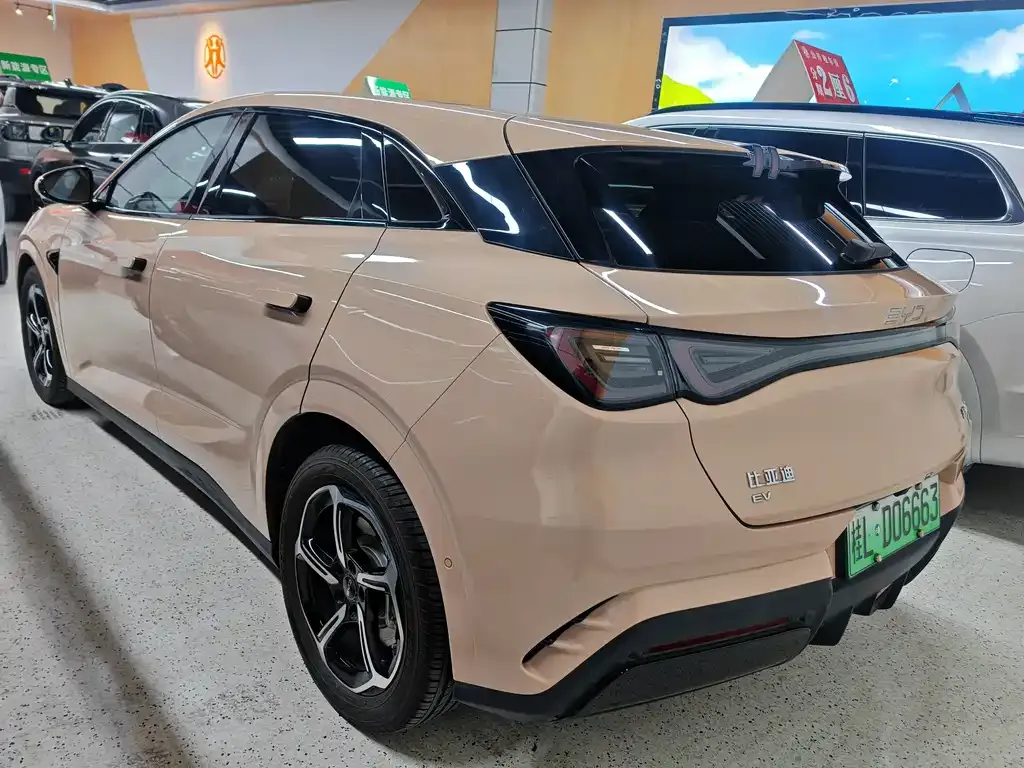 BYD Seal 06GT — фото 4