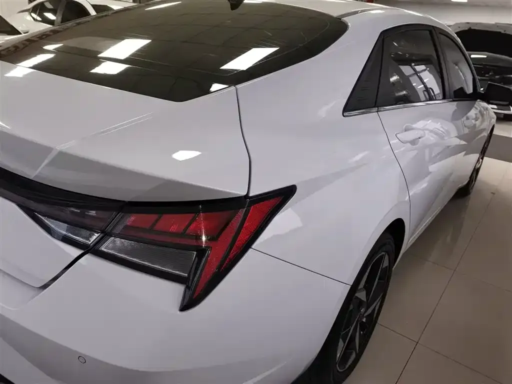 Hyundai Elantra 2022 из CN, фото 8