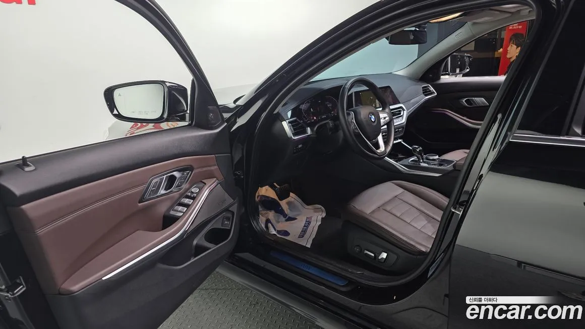 BMW 3-Series 2021 из KR, фото 10