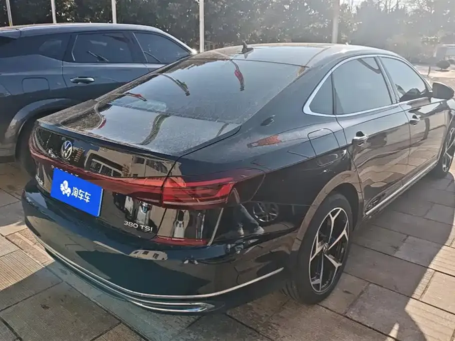 Volkswagen Passat 2025 из CN, фото 4