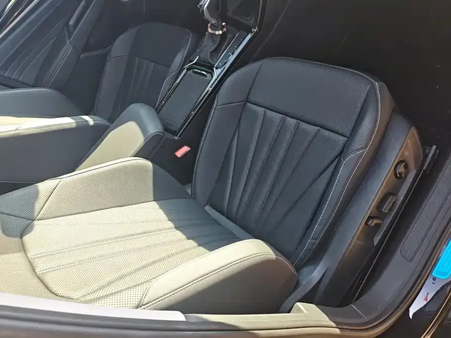 Volkswagen Passat 2025 из CN, фото 5