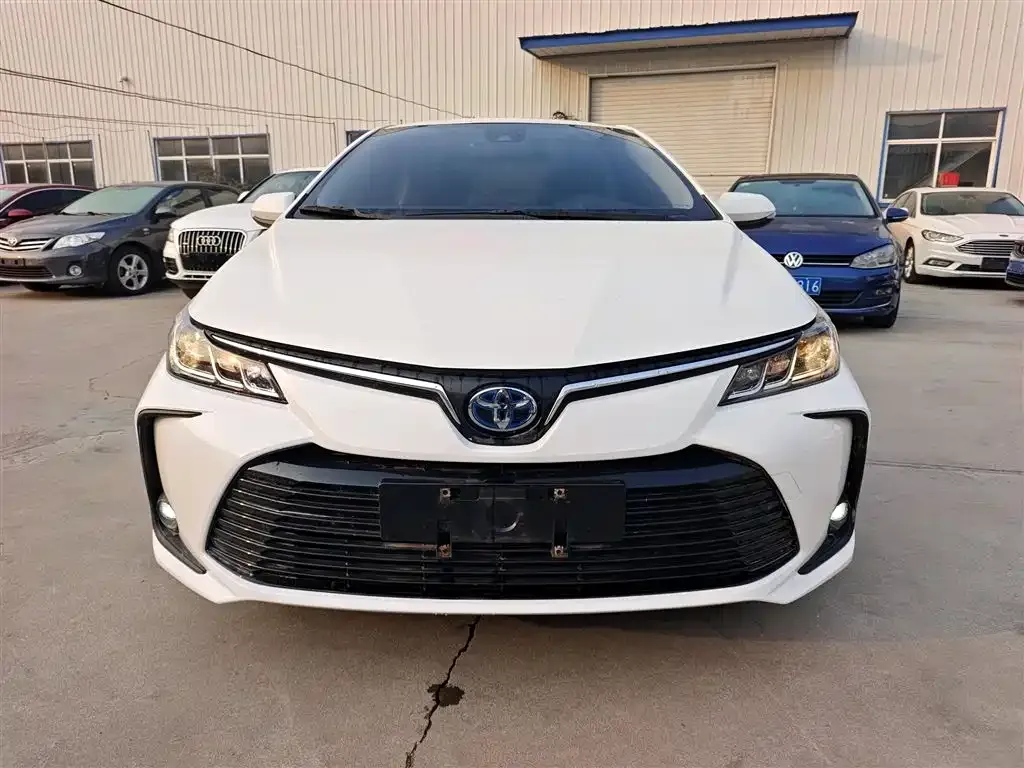 Toyota Corolla 2022 из CN, фото 3