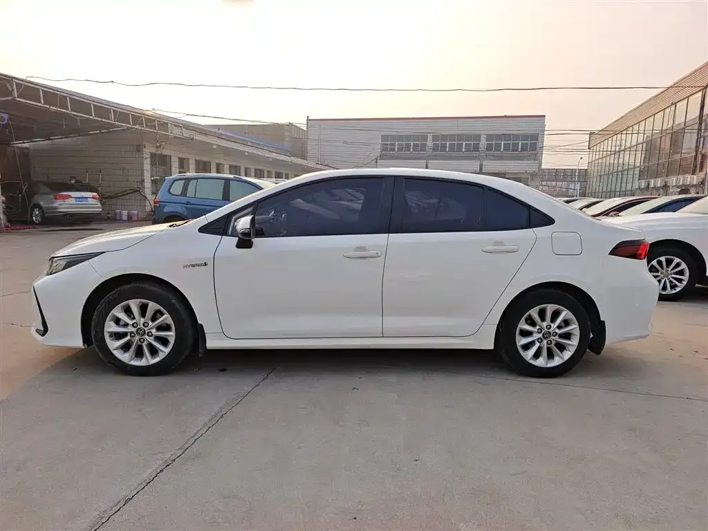 Toyota Corolla 2022 из CN, фото 5