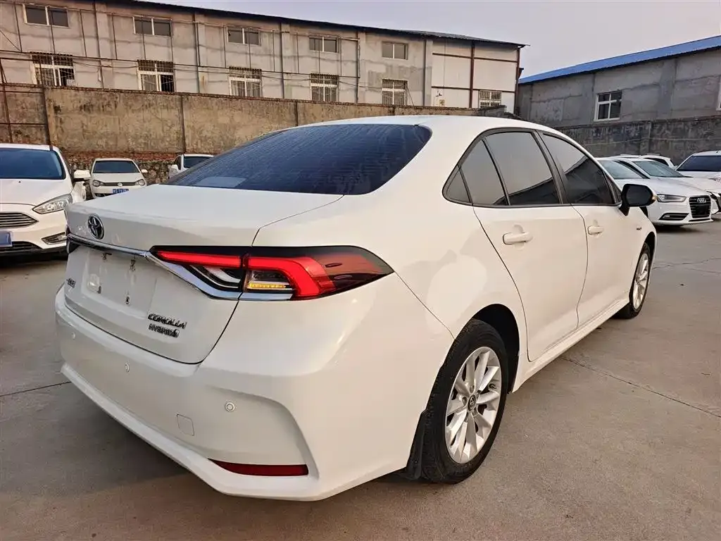 Toyota Corolla 2022 из CN, фото 7