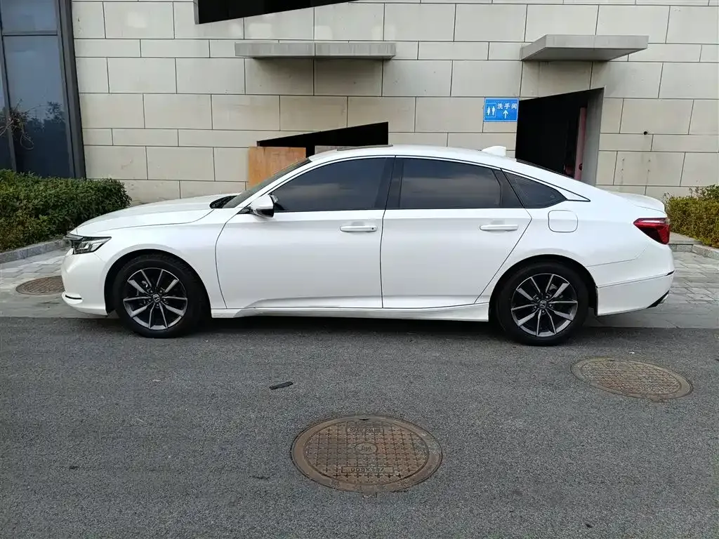 Honda Inspire — фото 5