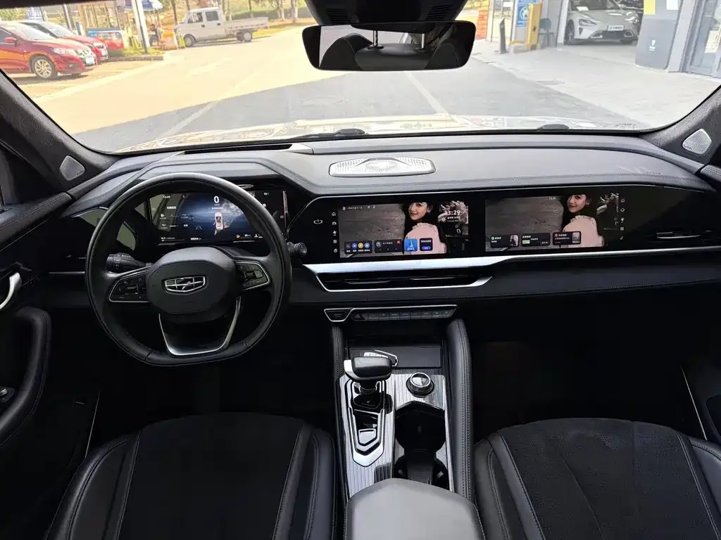 Geely Xingyue L 2024 из CN, фото 2