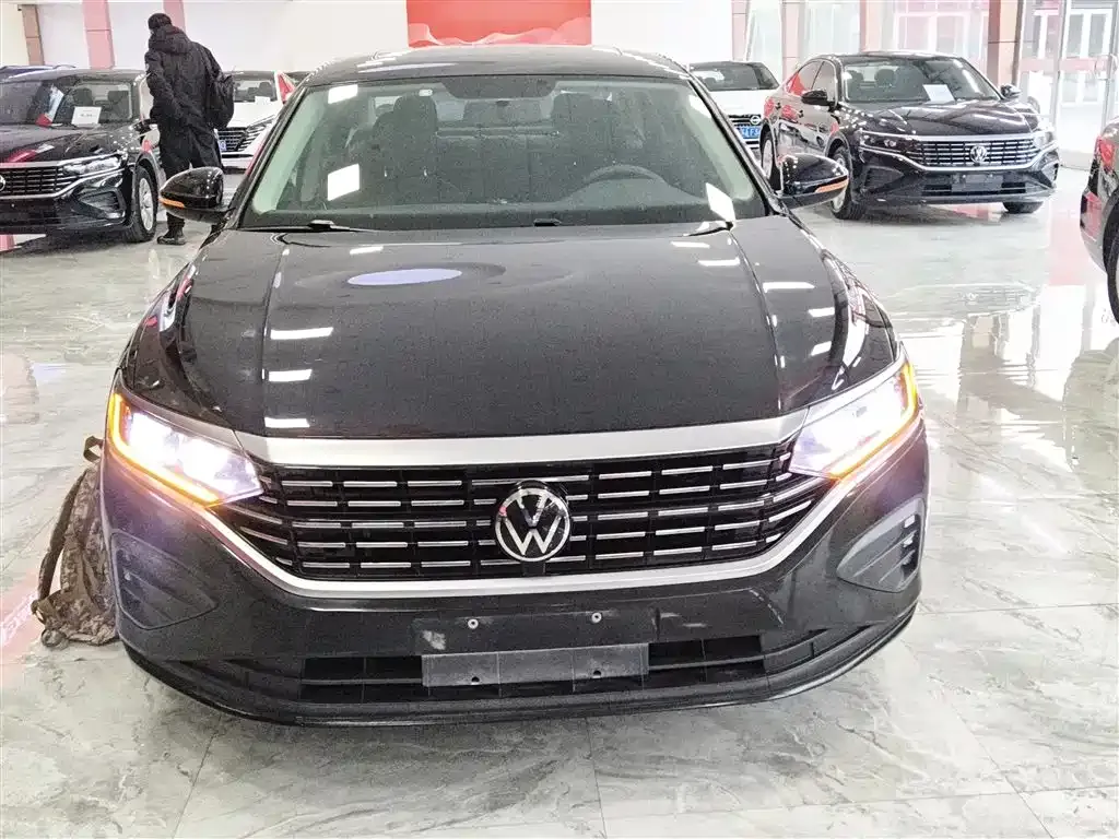 Volkswagen Passat — фото 2