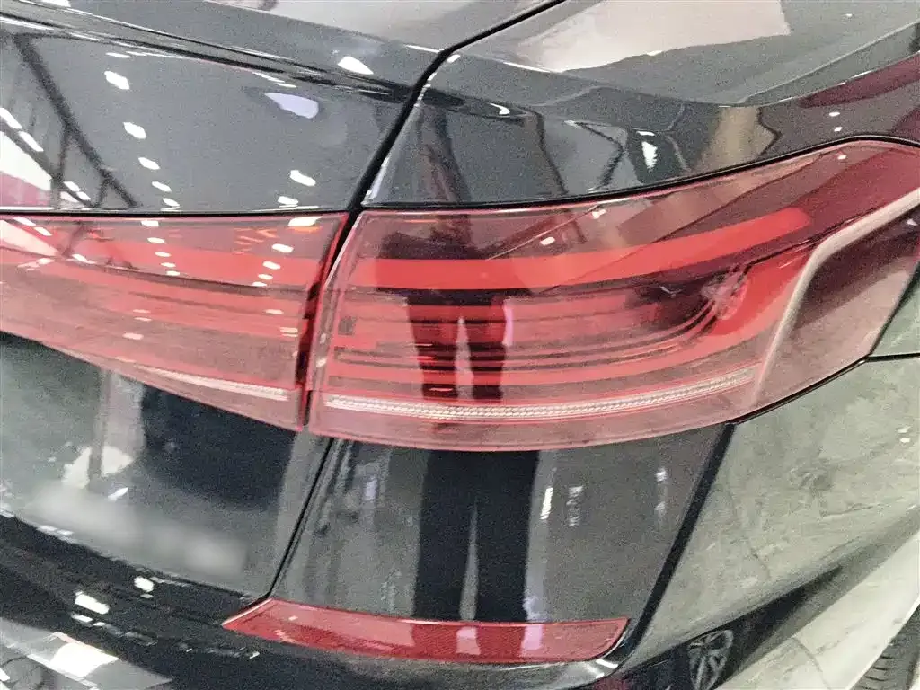 Volkswagen Passat — фото 5