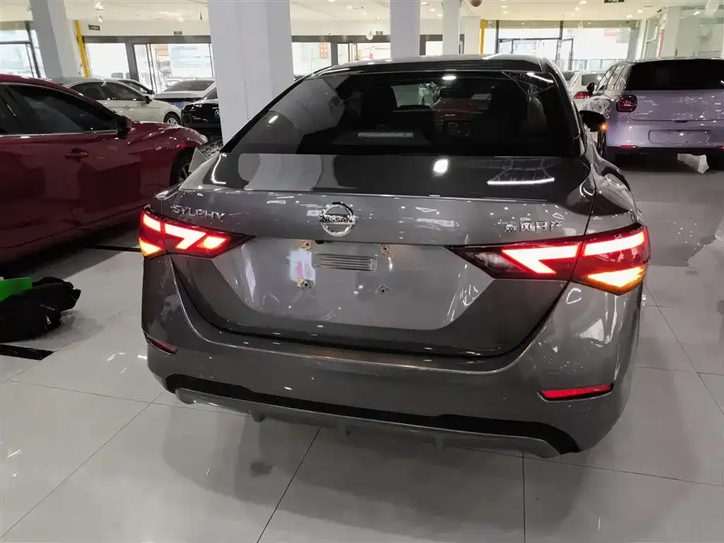 Nissan Sylphy 2022 из CN, фото 7
