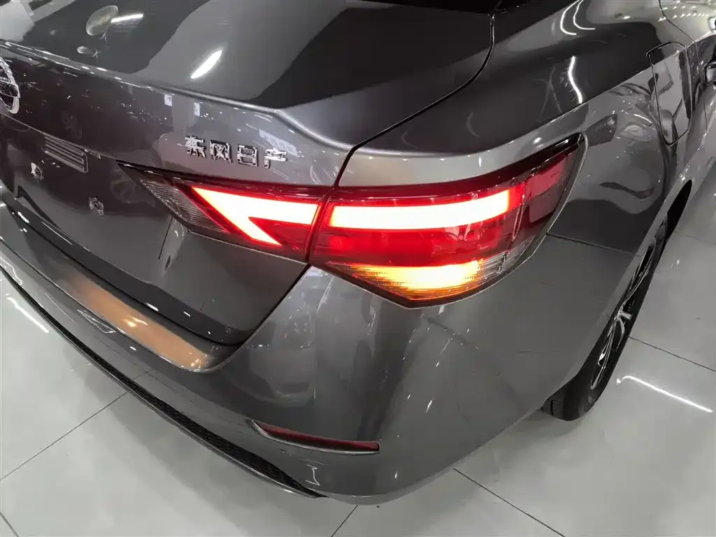 Nissan Sylphy 2022 из CN, фото 3