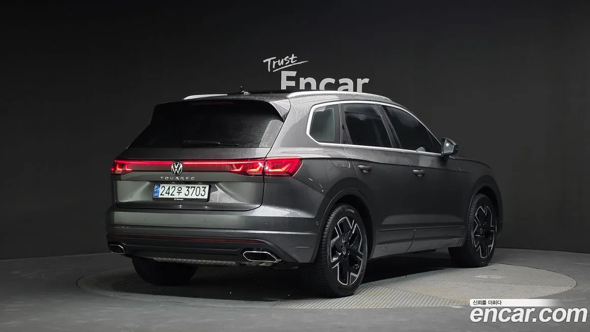 Volkswagen Touareg 2024 из KR, фото 2