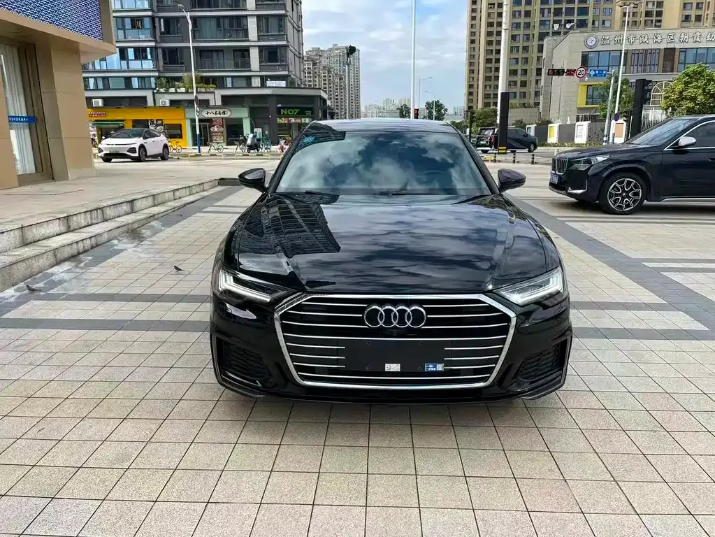 Audi A6L 2021 из CN, фото 6