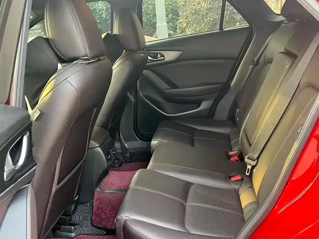 Mazda CX-4 2021 из CN, фото 5