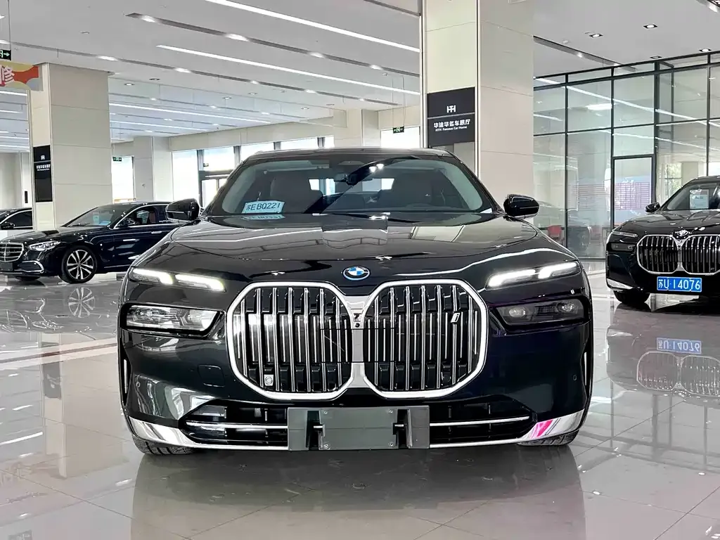 BMW i7 2024 из CN, фото 8