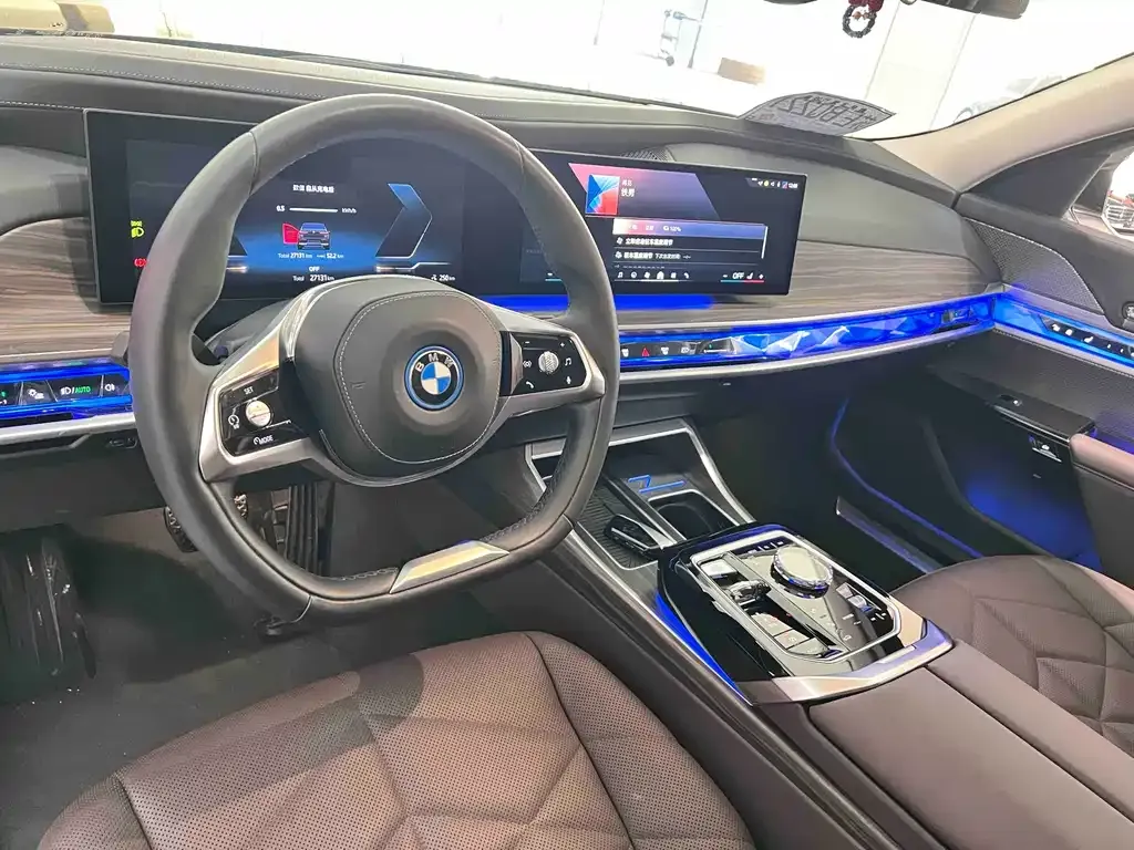 BMW i7 2024 из CN, фото 4